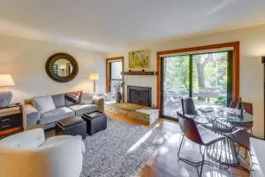 All-Season Sun Valley Retreat with Deck and Grill - 太阳谷