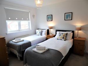 Signature - Brambling House