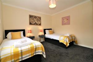 Signature - Kirkhill House