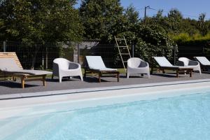 Appartements Appartement Calme Campagne Piscine : photos des chambres
