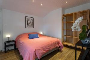 Appartements Appartement Calme Campagne Piscine : photos des chambres