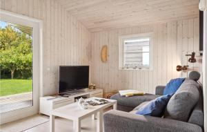 Cozy Home In Otterup With Kitchen