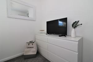 Signature - Honeywell House