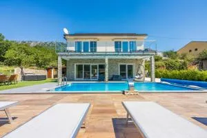 Villa Monte Adria - 布里比尔