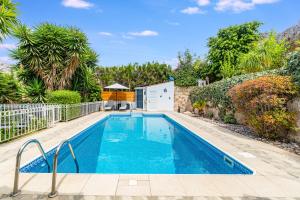 The Bridge Villa by Ezoria Villas