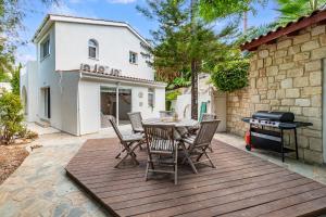 The Bridge Villa by Ezoria Villas