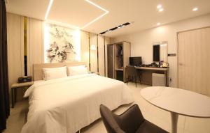 Brown Dot Hotel Sinan