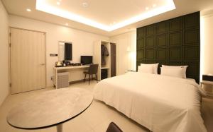 Brown Dot Hotel Sinan