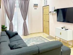 Minimalist Cozy Home (RJ Prima 2 - UniSZA, UMT)