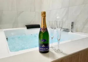 L’escapade romantique - Chambre moderne Jaccuzi - Conches