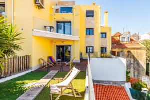 110m2 flat, large terrace with a view and a garden