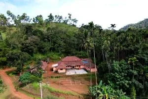 Badamane Jungle Stay - Jeep Ride & Mountain View - Dharmastala