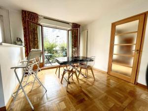 Appartements Lumineux 2 pieces Paris nord-est : photos des chambres