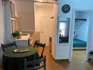 Private apartment in the Old Town "Center&Beach"