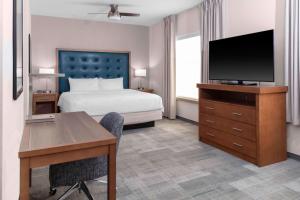 King Studio Suite - Non-Smoking room in Homewood Suites by Hilton St. Louis - Galleria