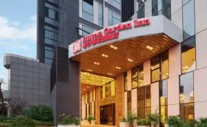 深圳宝安华盛希尔顿花园酒店 - 和平县