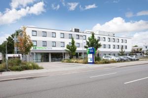 Holiday Inn Express Munich - Olympiapark, an IHG Hotel