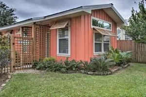 Walk to Beach from Chic Old Town Apartment with Yard - Pass Christian