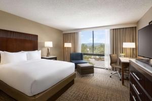 Queen Room room in Hilton Fort Collins