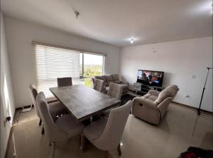 Departamento de Lujo con Alberca Panoramica en Zona Metropolitana de Guadalajara