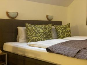 Apartment with Balcony room in Alpengarten Hotel