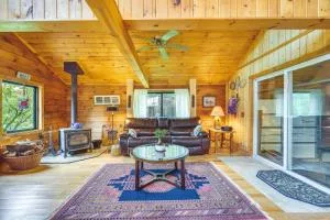 Pet-Friendly Jamestown Cabin with Fire Pit and Deck! - Celoron