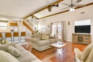 Bayou Bliss Barataria Waterfront Getaway with Dock! - Lafitte