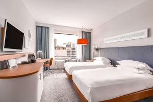 Executive Twin Room room in Hilton Rotterdam