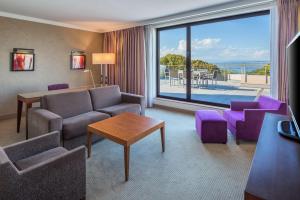 Hotels Hilton Evian Les Bains : photos des chambres