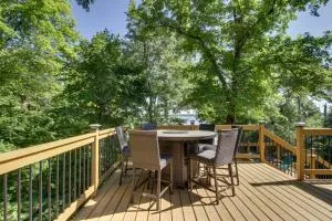 Lakefront Brainerd Cabin with Fireplace! - Brainerd