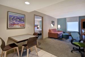 One-Bedroom Queen Suite with Two Queen Beds - Non-Smoking room in Home2 Suites Nashville Vanderbilt