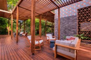 Botanika Osa Peninsula, Curio Collection By Hilton