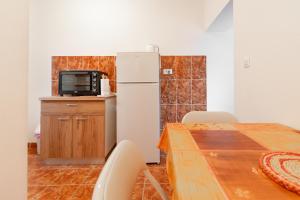 Apartments with parking space Krvavica, Makarska - 6749