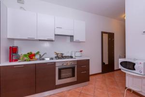 Fontana Del Lago Apartments