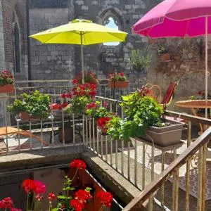 Sur le chemin - Le Pin