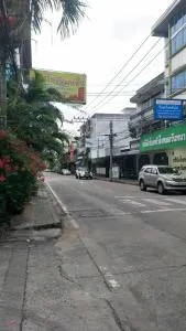 บ้านโนรีแมนชั่น - Ban Thung Sukla