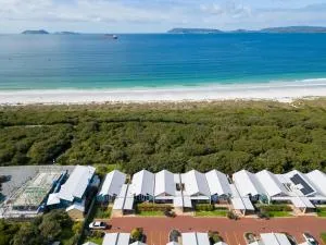 Beach Escape - Emu Point