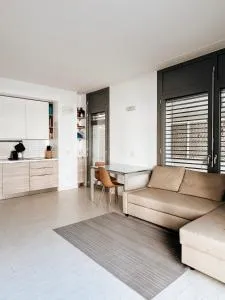 Maderna Charme Apartment - Linate