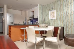 201 Lighthouse Mall Umhlanga Rocks