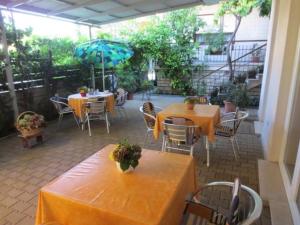 Room in Sukosan with balcony, air conditioning, WiFi 5188-6