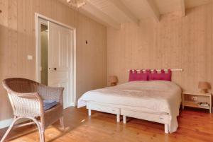 Maison pour 7 - 100m du port du Bono