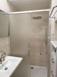 Prague Downtown Vinohrady - next to Havlícek Park