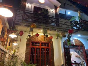 SEVEN HOMESTAY(HUE)