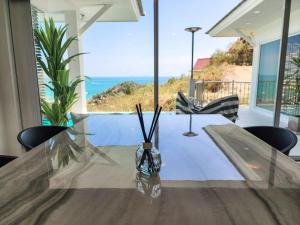 BaanKuer Hill Pool Villa