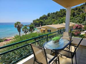 Corfu Glyfada Menigos Resort 25