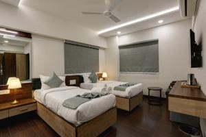 Hotel Ozone Inn Colaba