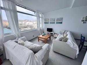 Canteras, La Puntilla, Casa de playa sobre el mar