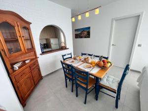 Canteras, La Puntilla, Casa de playa sobre el mar