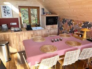 Villas Casa Slow avec sa piscine chauffee au bord du lac : photos des chambres