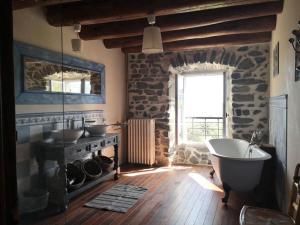 Maisons de vacances Maison de charme au coeur du Sancy en Auvergne : photos des chambres